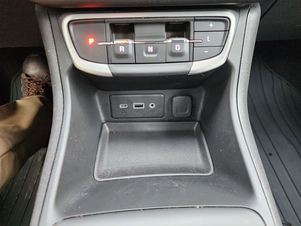 Certified 2024 GMC Terrain SLE w/ Driver Convenience Package image 43