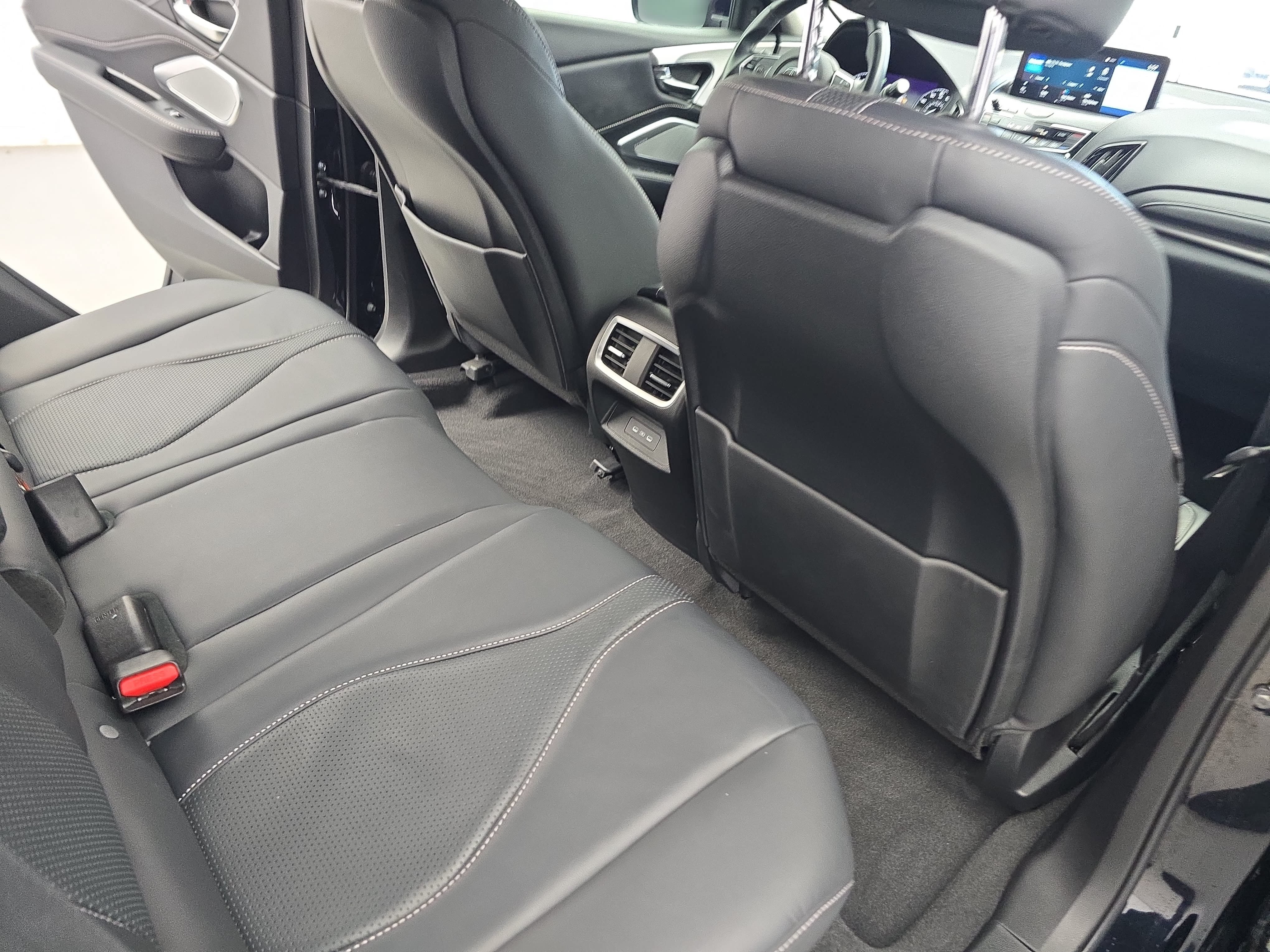 Used 2023 Acura RDX w/ Technology Package AWD/4WD image 11