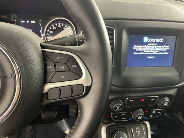 Used 2019 Jeep Compass Latitude AWD/4WD image 27