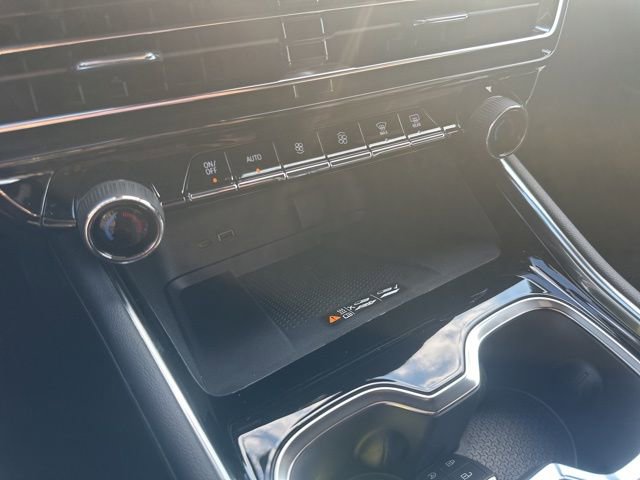 New 2026 Chevrolet Traverse RS w/ LPO, Floor Liner Package image 26