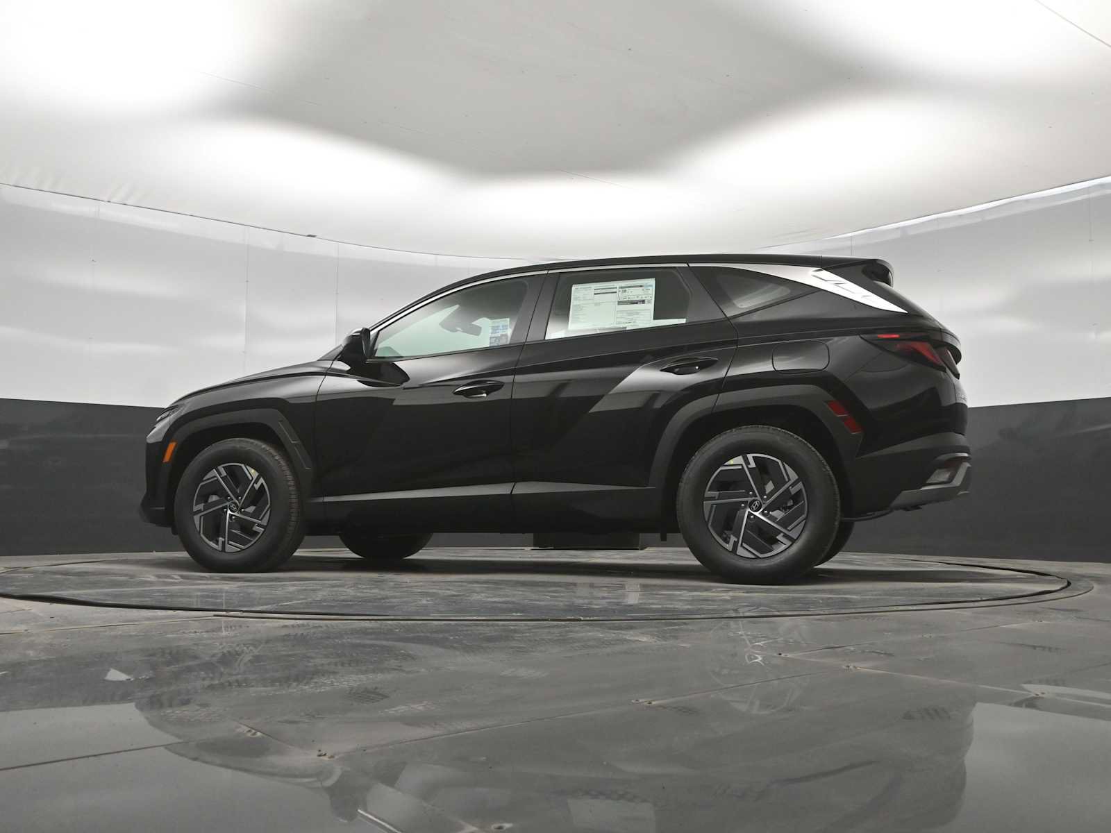 New 2026 Hyundai Tucson Blue SE FWD image 37