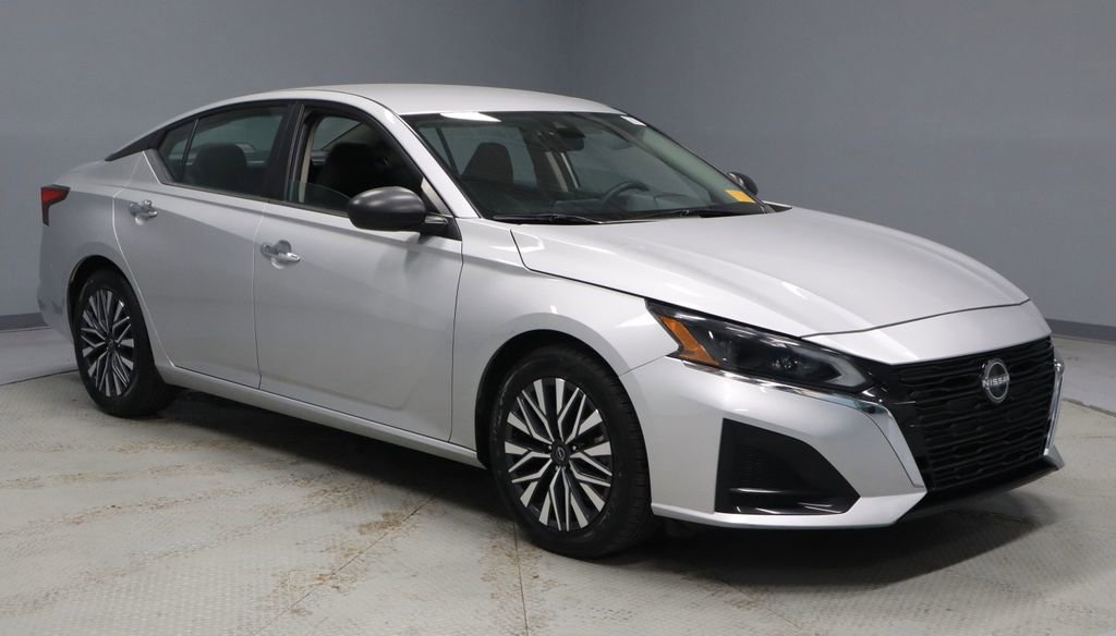 Certified 2024 Nissan Altima 2.5 SV