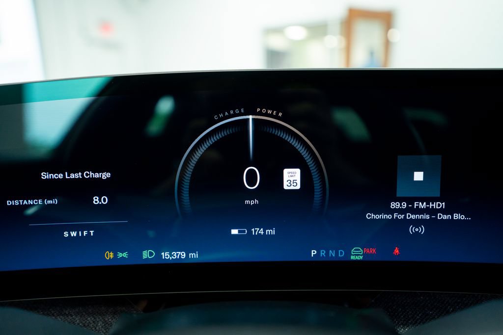 Used 2024 Lucid Air Pure RWD image 34