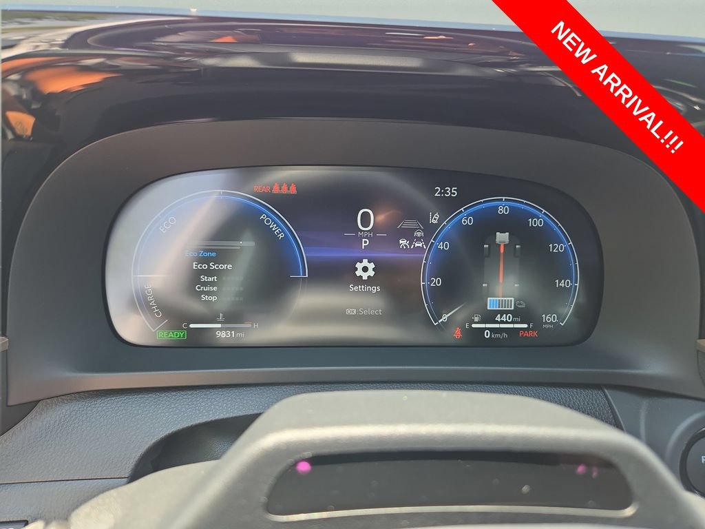 Used 2025 Toyota Crown Signia w/ Advanced Technology Package AWD/4WD image 18