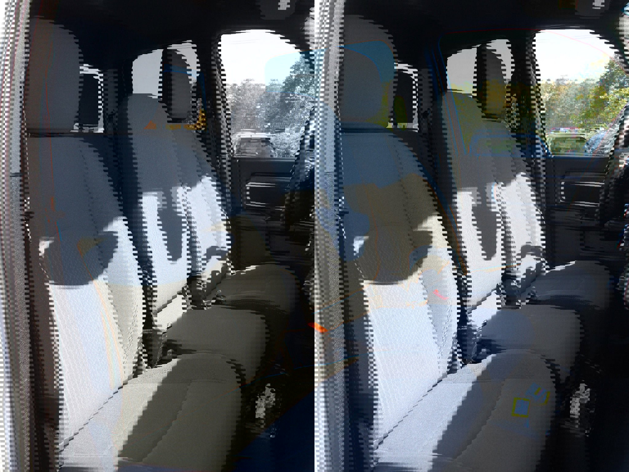 Used 2024 RAM 2500 Big Horn image 24