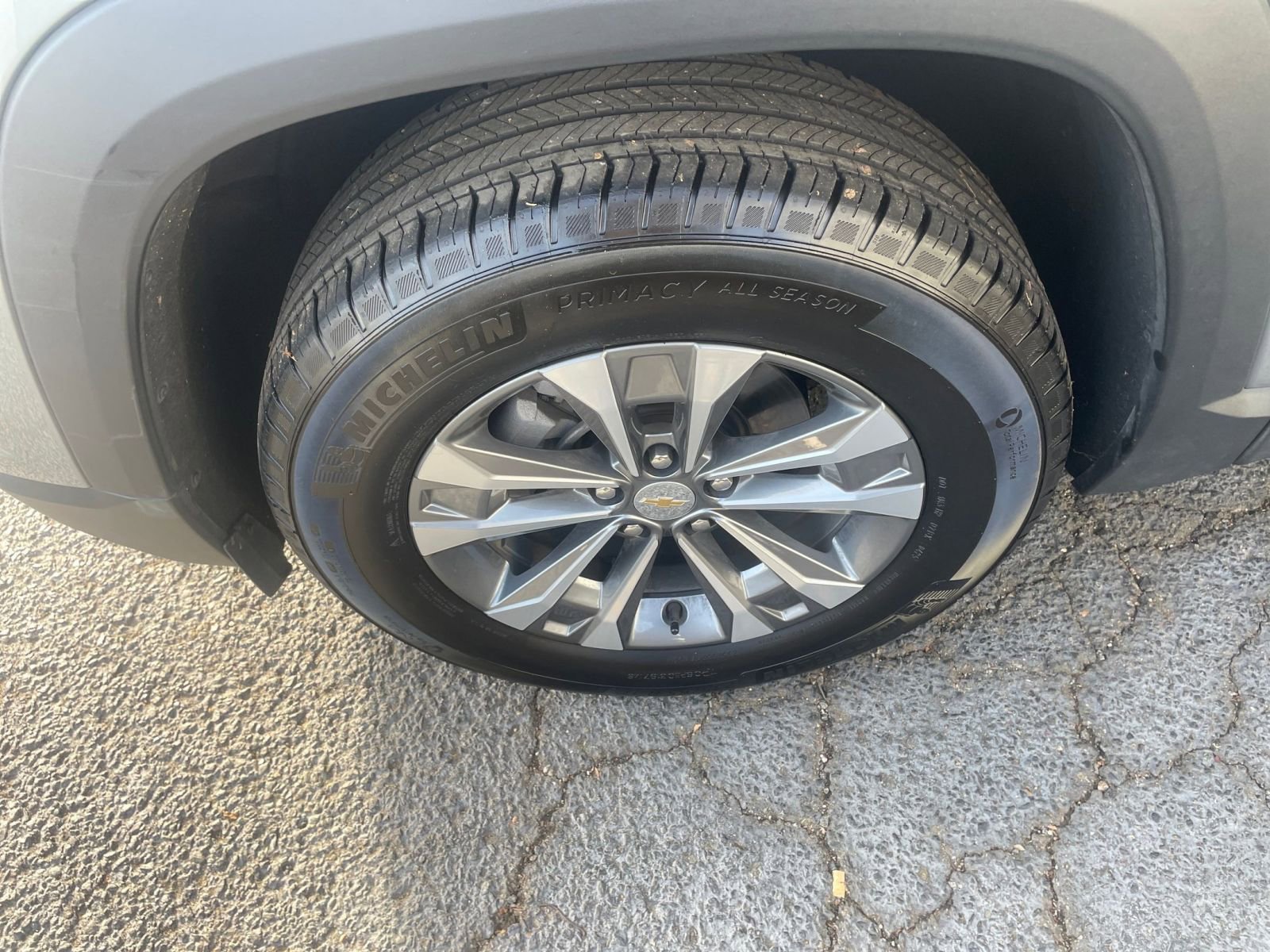 Used 2025 Chevrolet Equinox LT image 29