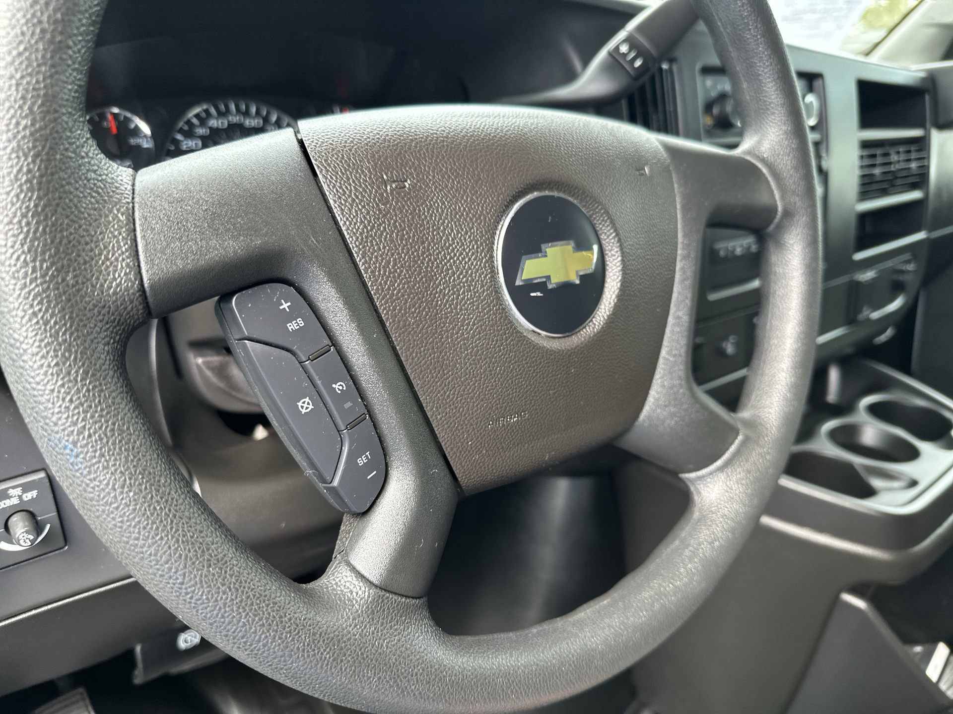 Used 2025 Chevrolet Express 2500 Extended w/ Driver Convenience Package RWD image 14