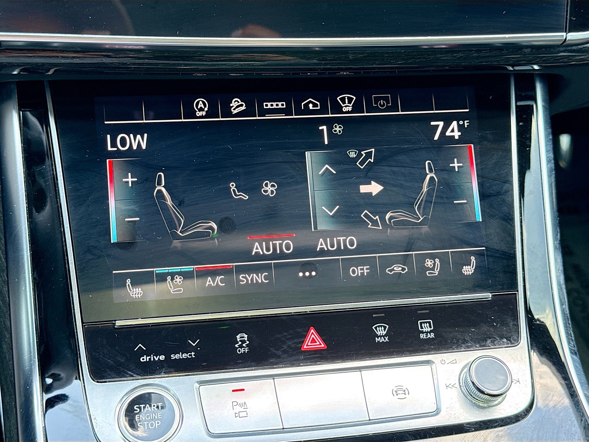 Used 2021 Audi Q7 3.0T Prestige w/ Prestige Package image 35