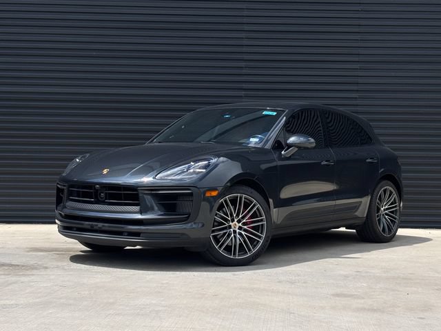Certified 2025 Porsche Macan S AWD/4WD video 1