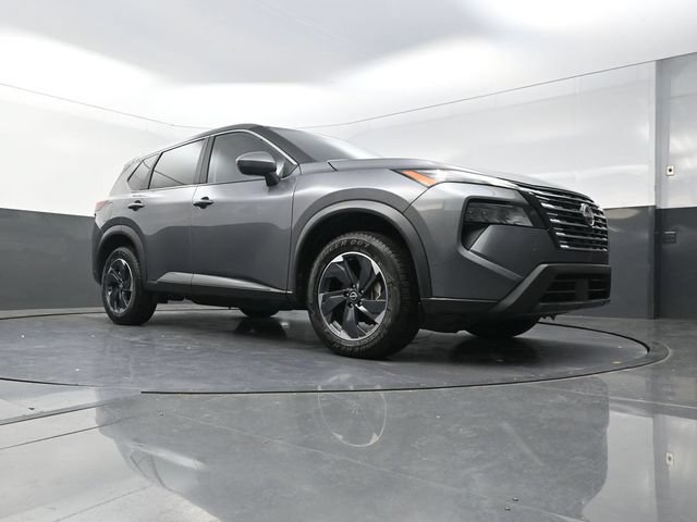 Used 2024 Nissan Rogue SV FWD image 31