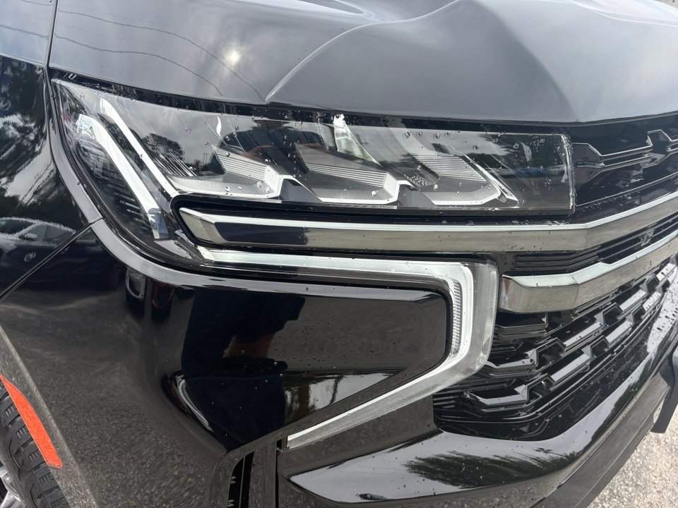 Used 2021 Chevrolet Tahoe Z71 w/ Z71 Signature Package AWD/4WD image 28