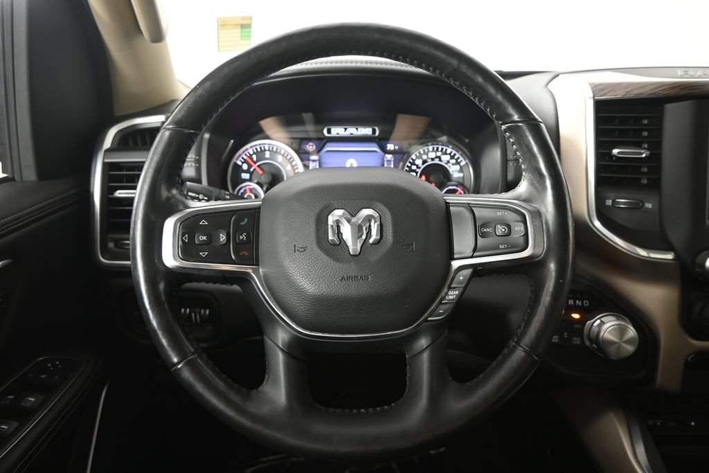 Used 2019 RAM 1500 Laramie AWD/4WD image 37