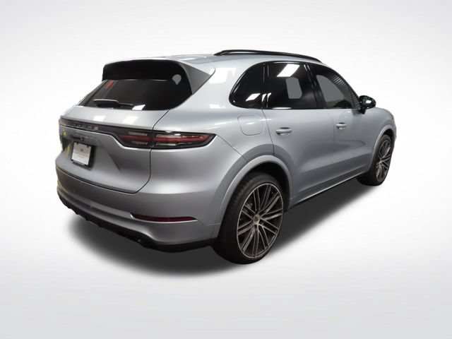 Used 2022 Porsche Cayenne S AWD/4WD image 5