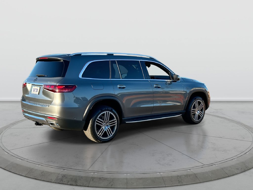 Used 2024 Mercedes-Benz GLS 450 4MATIC image 8