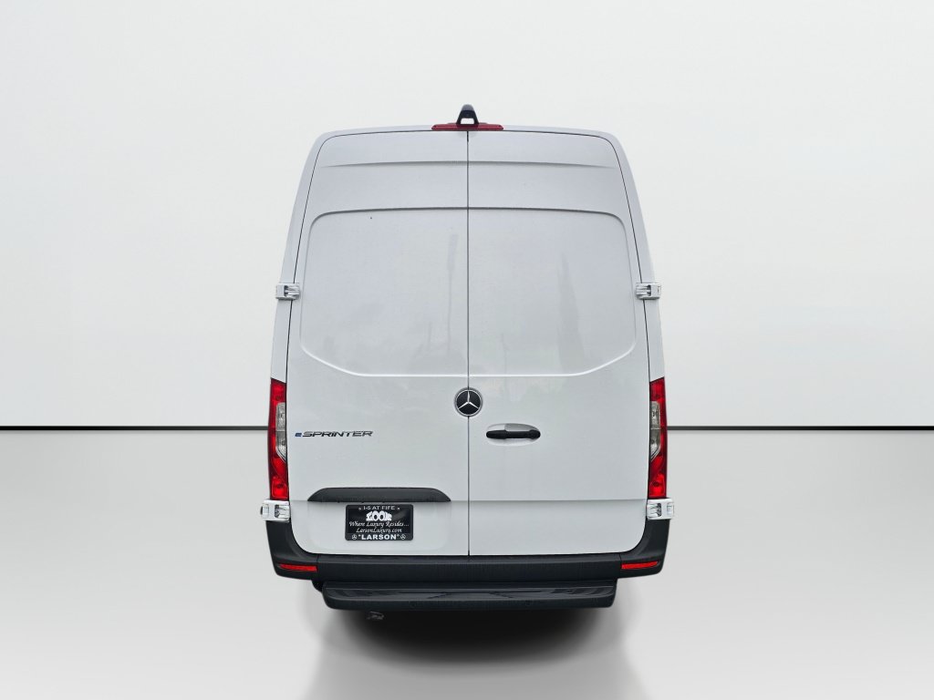 New 2025 Mercedes-Benz eSprinter 170 Cargo image 4
