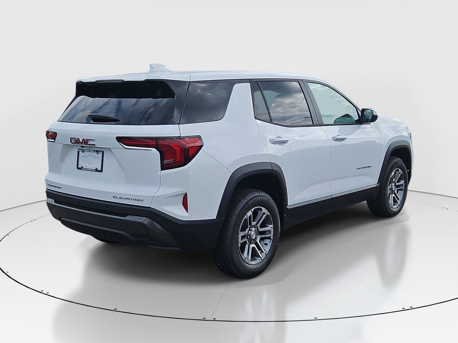 New 2027 GMC Terrain Elevation FWD image 4