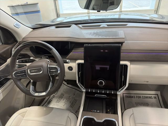 Used 2025 GMC Acadia Denali w/ Super Cruise Package image 28