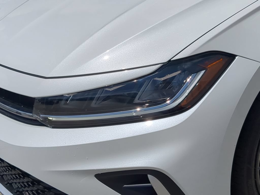 New 2026 Volkswagen Jetta SE FWD image 6