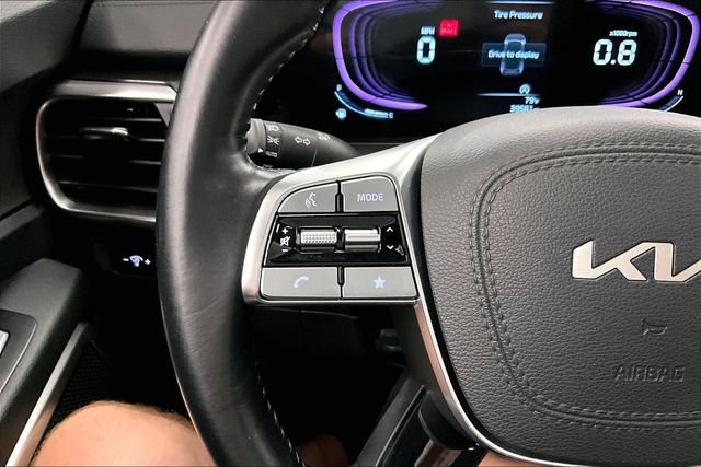 Used 2025 Kia Telluride S AWD/4WD image 26