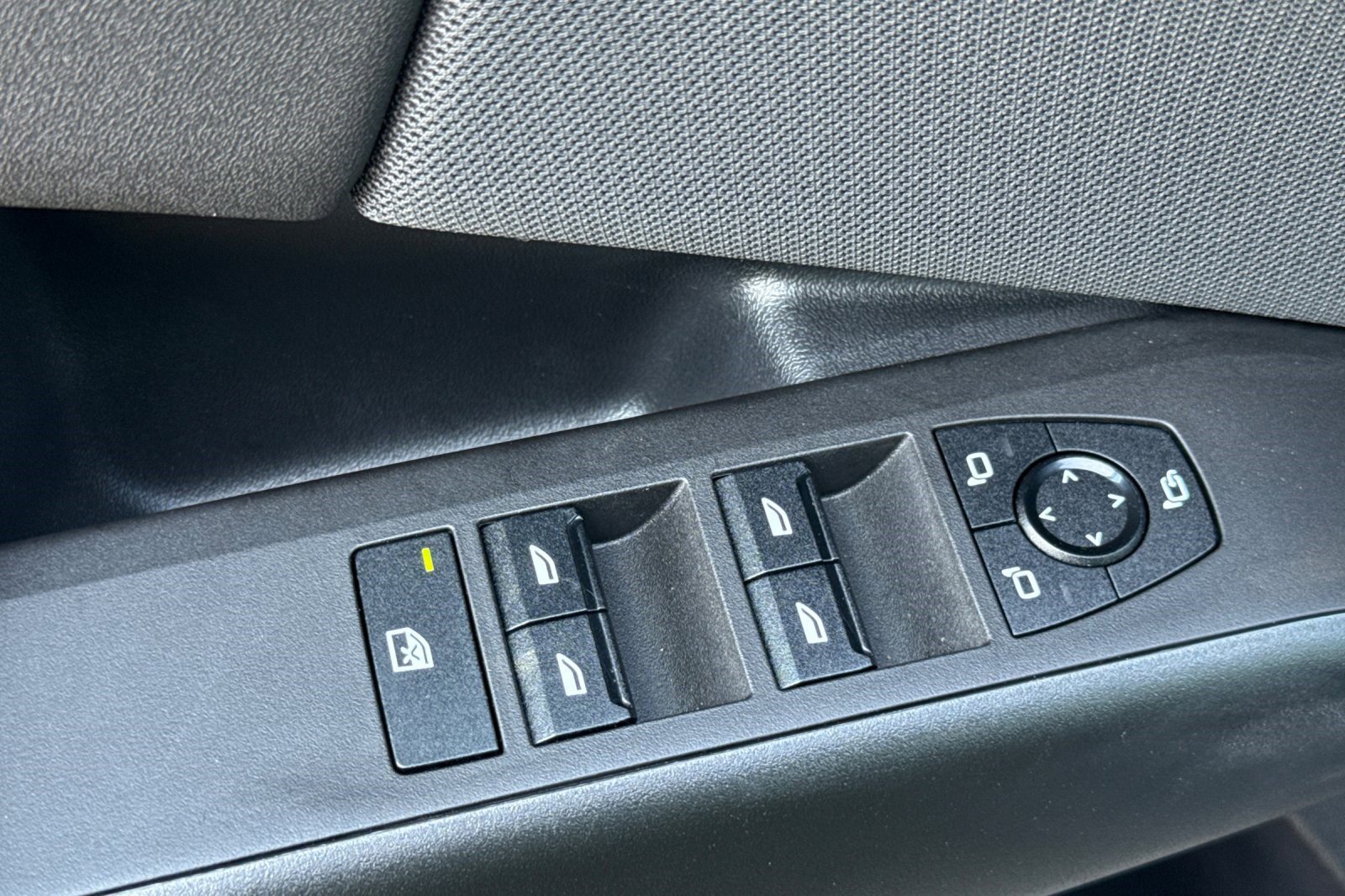 Used 2025 BMW X3 xDrive30i image 13