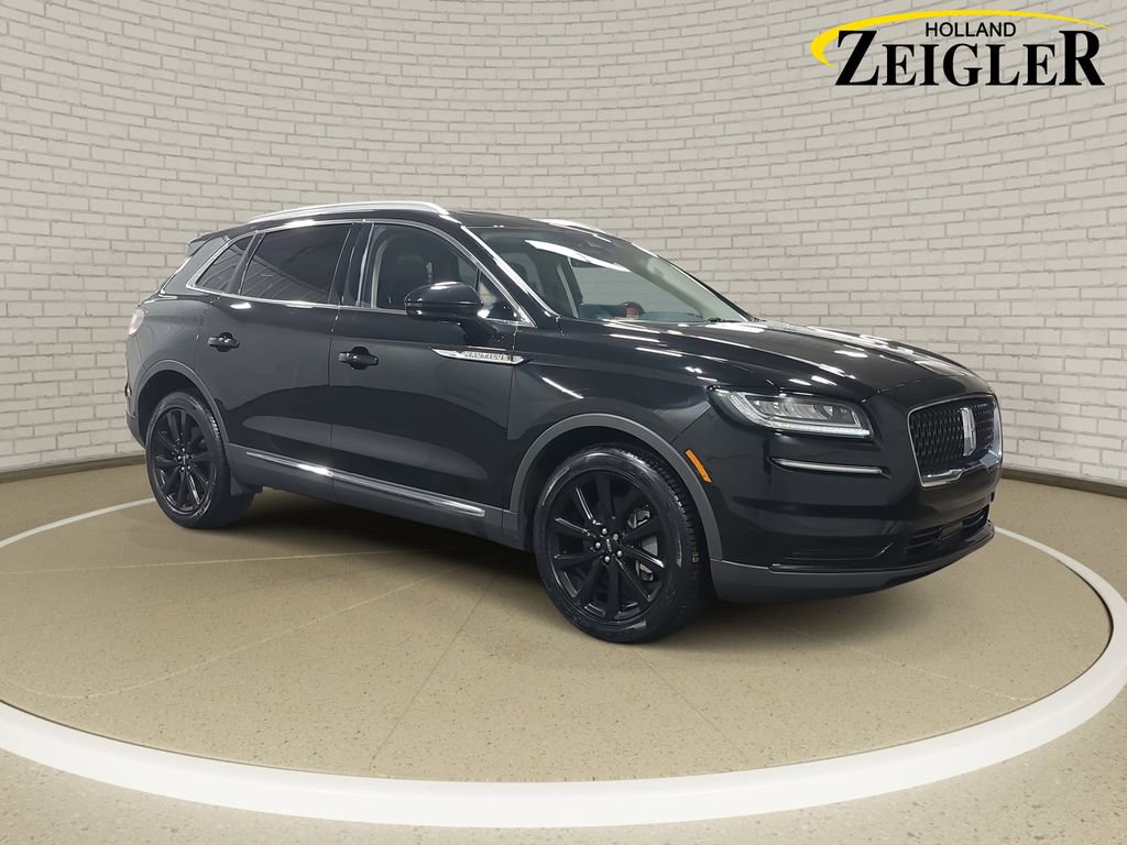Used 2022 Lincoln Nautilus Reserve w/ Monochromatic Package video 3