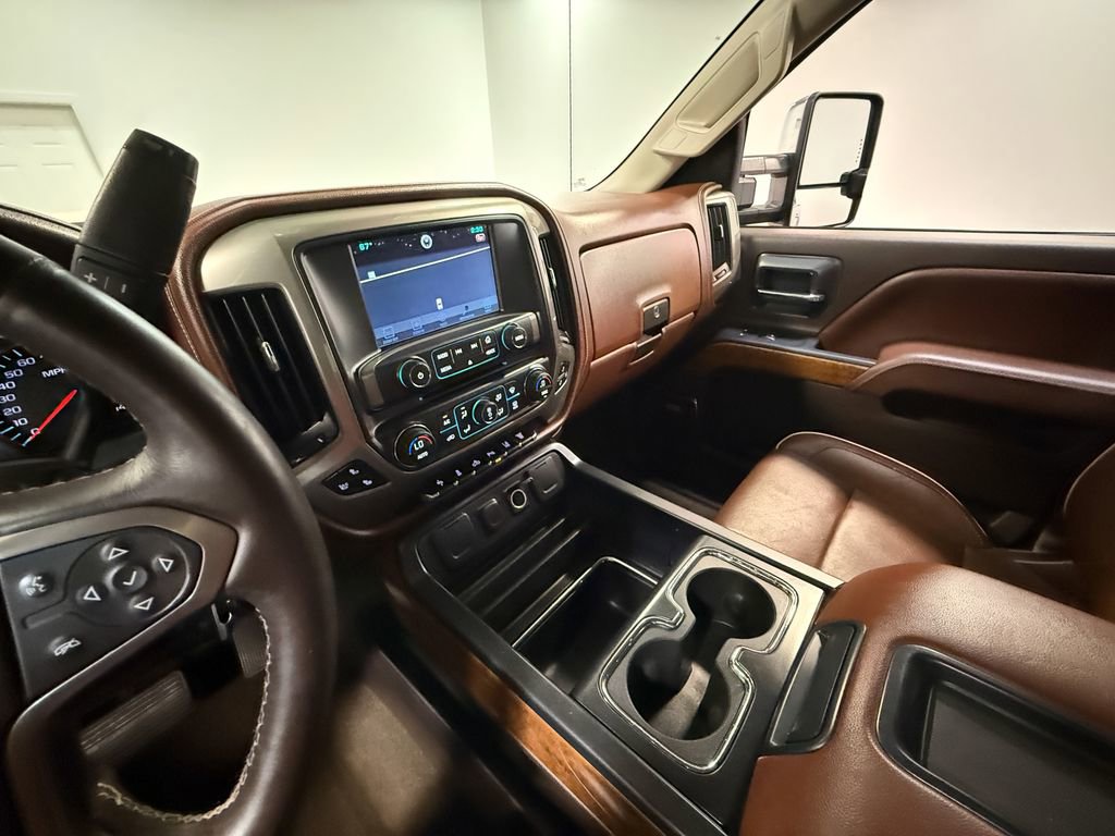 Used 2015 Chevrolet Silverado 2500 High Country w/ Duramax Plus Package image 83