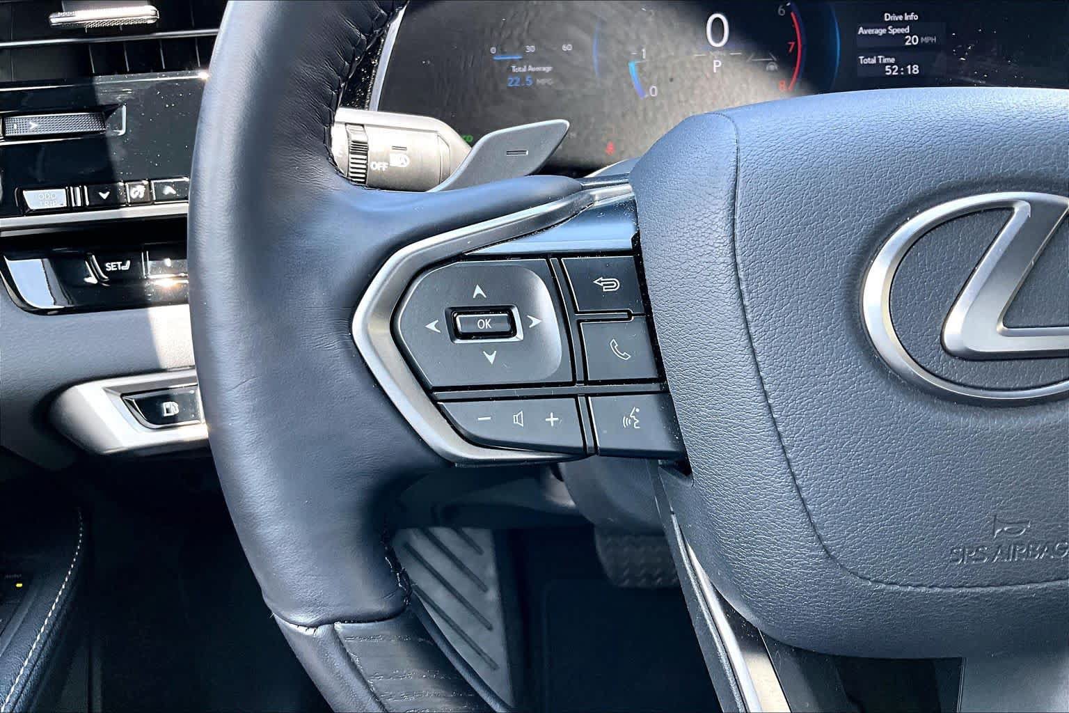 Used 2025 Lexus RX 350 Premium w/ Accessory Package (Z1) FWD image 22