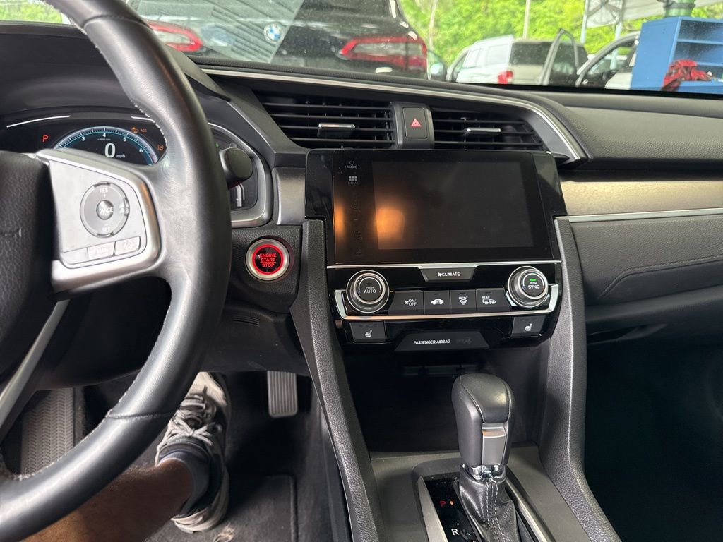 Used 2017 Honda Civic Touring image 6