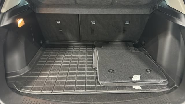 Used 2022 Buick Encore GX Essence w/ Advanced Technology Package FWD image 29