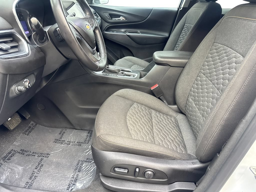 Used 2019 Chevrolet Equinox LT AWD/4WD image 28