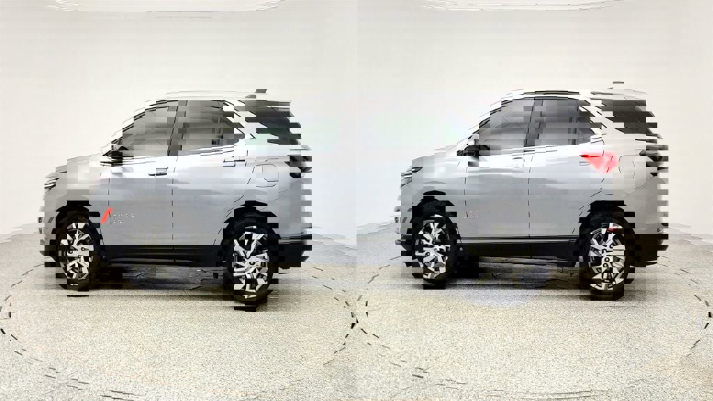 Used 2024 Chevrolet Equinox LT image 8