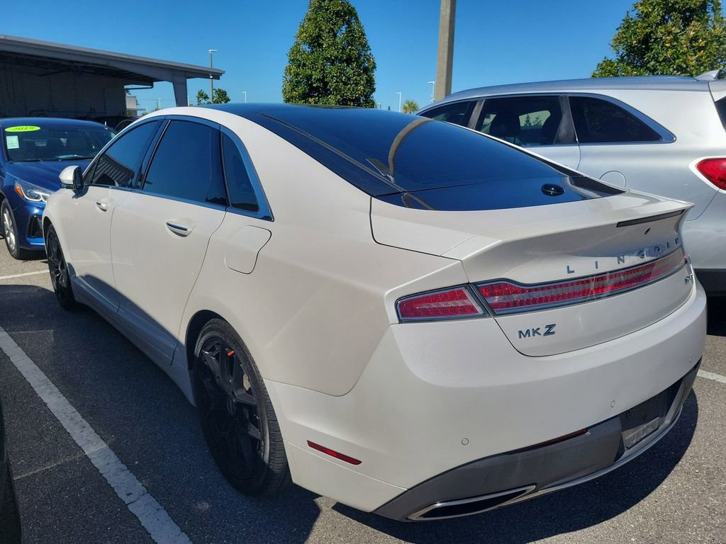 Used 2017 Lincoln MKZ Reserve image 6