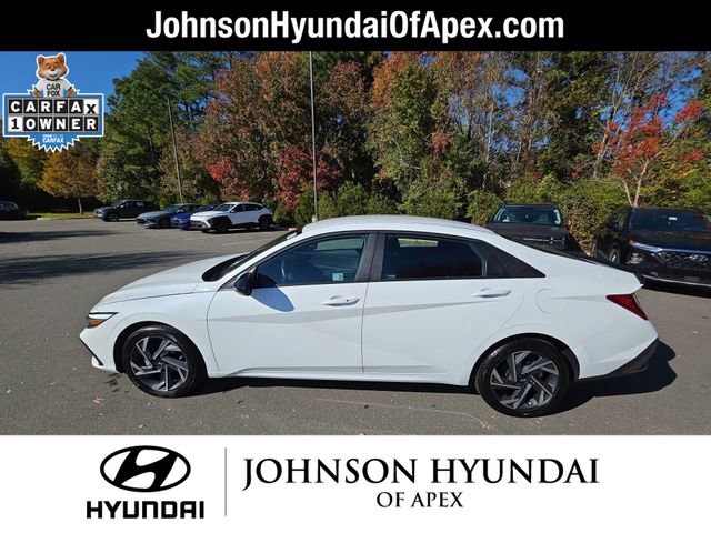 Used 2025 Hyundai Elantra Sport image 19