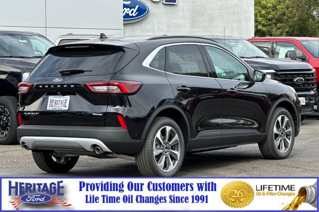New 2024 Ford Escape Platinum w/ Premium Technology Package AWD/4WD image 4