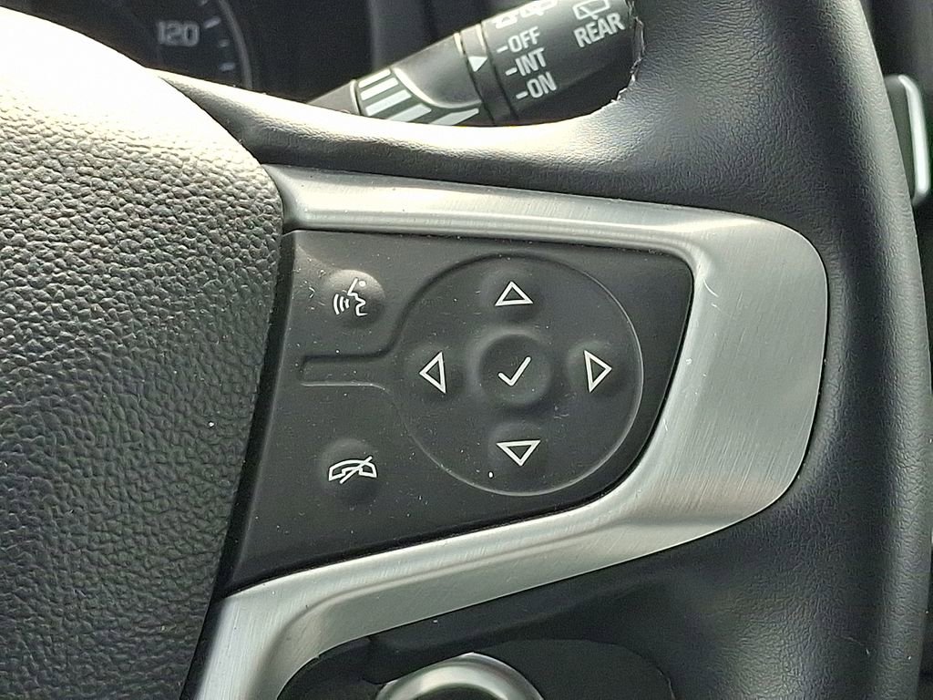 Used 2024 GMC Terrain SLT image 21