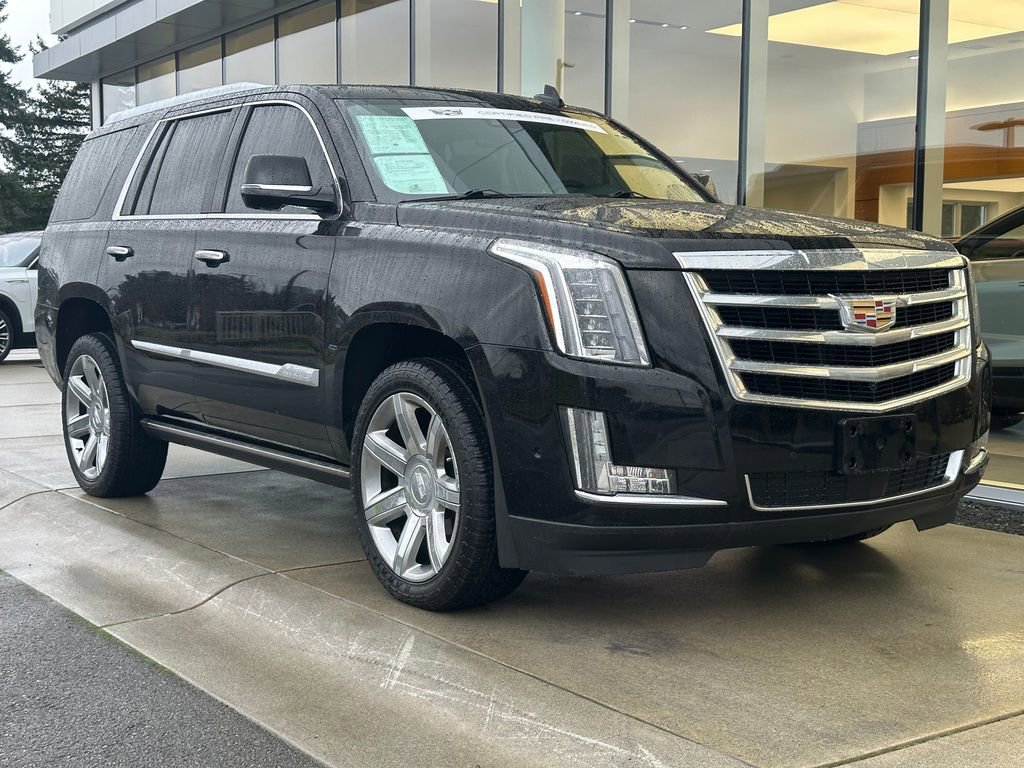 Used 2020 Cadillac Escalade Premium Luxury image 7