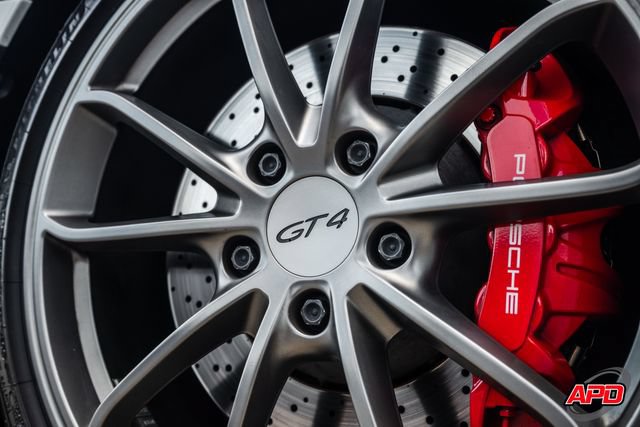 Used 2016 Porsche Cayman GT4 RWD image 3