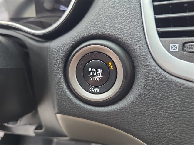 Used 2019 Dodge Durango SXT image 24