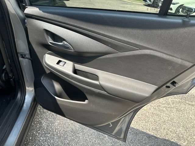 Used 2025 Buick Envista Preferred w/ Convenience I Package FWD image 15