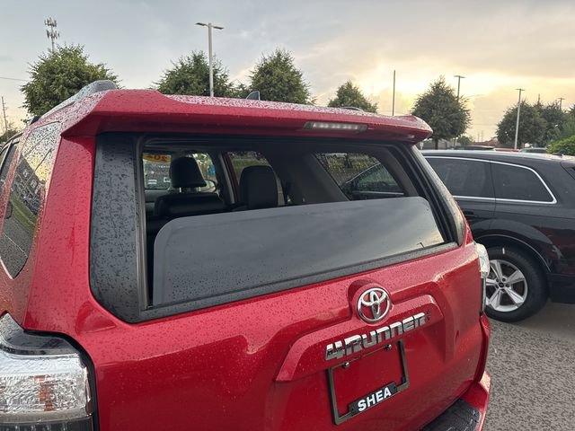 Used 2021 Toyota 4Runner SR5 Premium w/ Moonroof Package image 27
