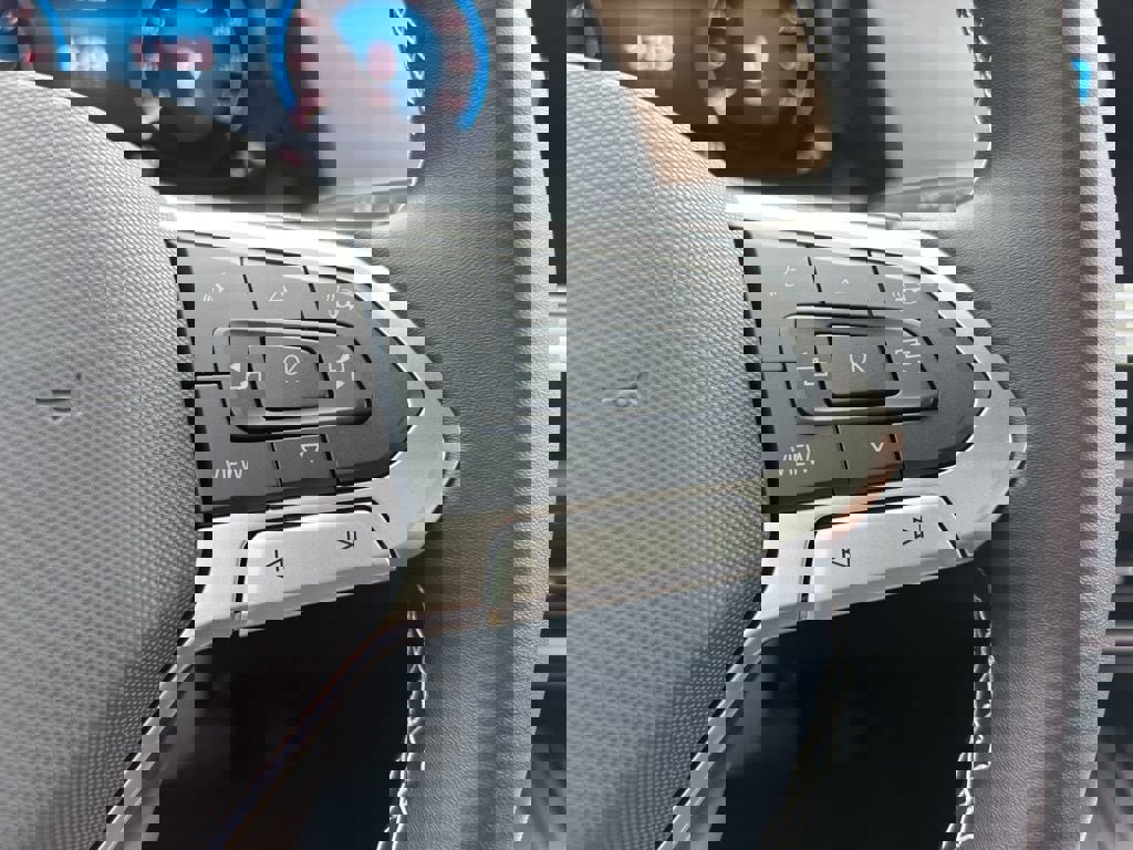 New 2026 Volkswagen Atlas SE image 17