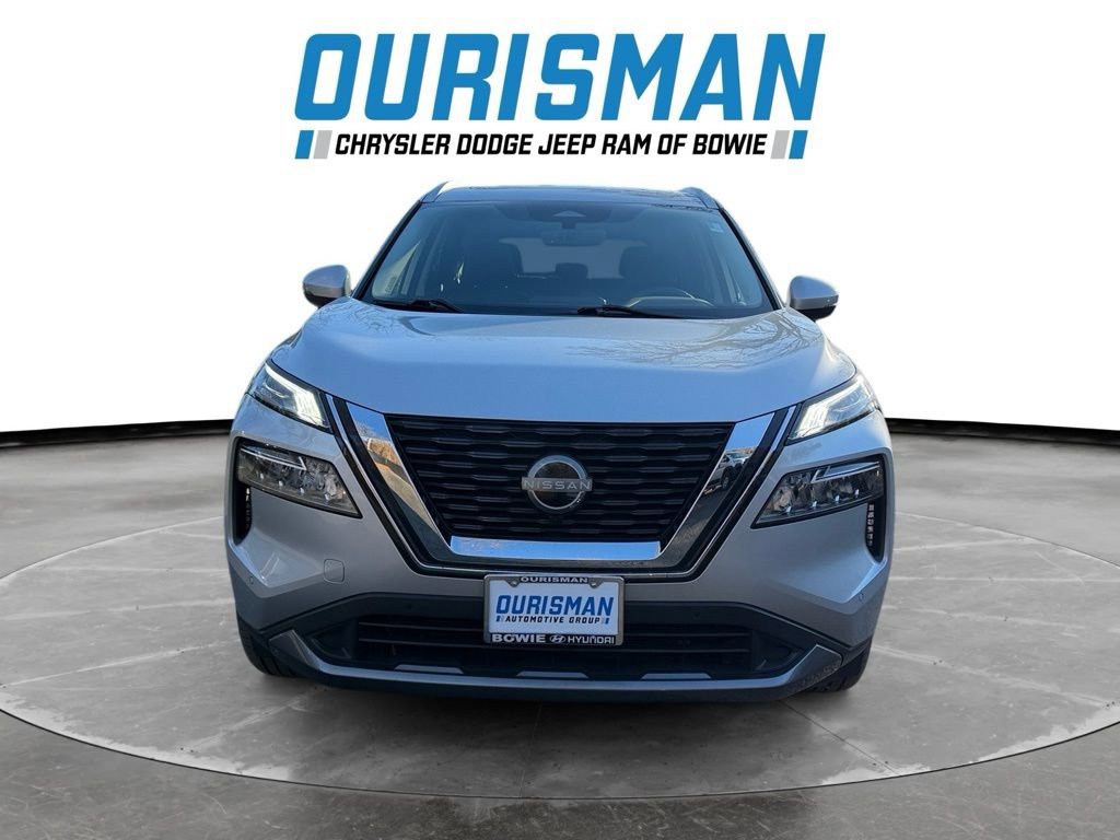 Used 2023 Nissan Rogue SL w/ SL Premium Package image 9