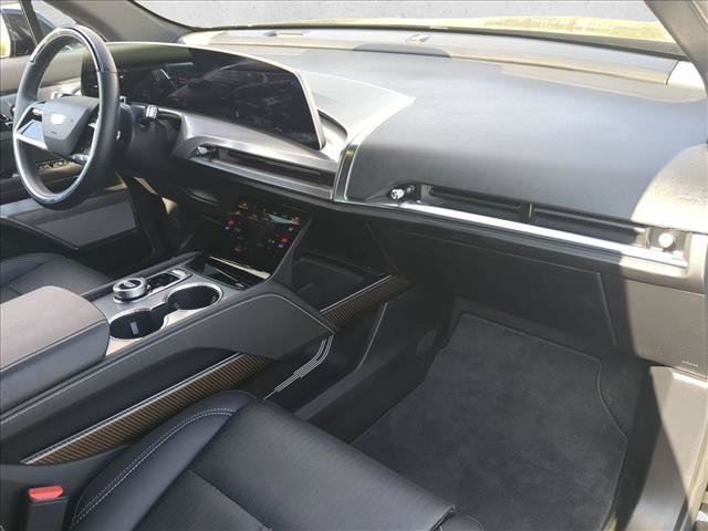 Used 2026 Cadillac Vistiq Sport AWD/4WD image 25