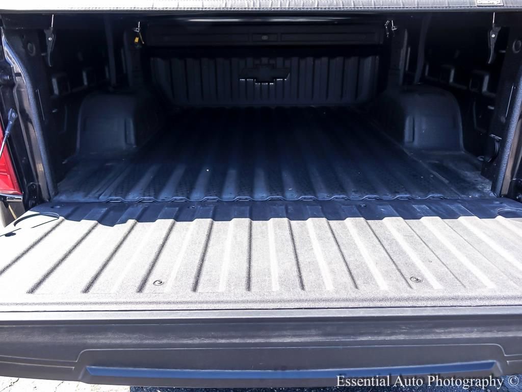 Used 2024 Chevrolet Silverado 1500 LT AWD/4WD image 23