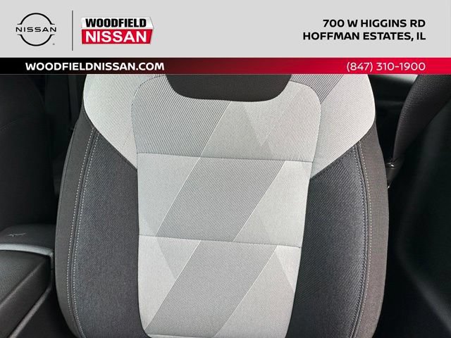 Used 2024 Chevrolet Trax LS FWD image 28