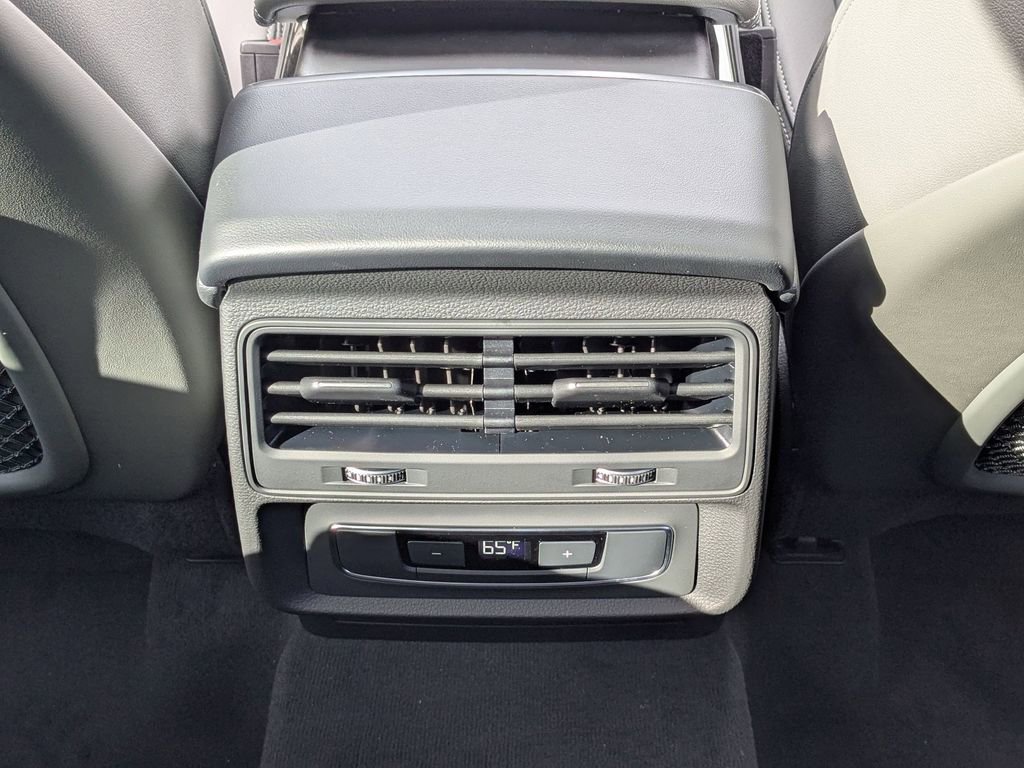 New 2026 Audi Q7 3.0T Premium image 21