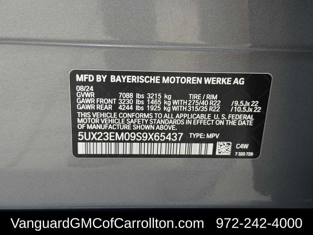 Used 2025 BMW X7 xDrive40i w/ M Sport Package AWD/4WD image 39