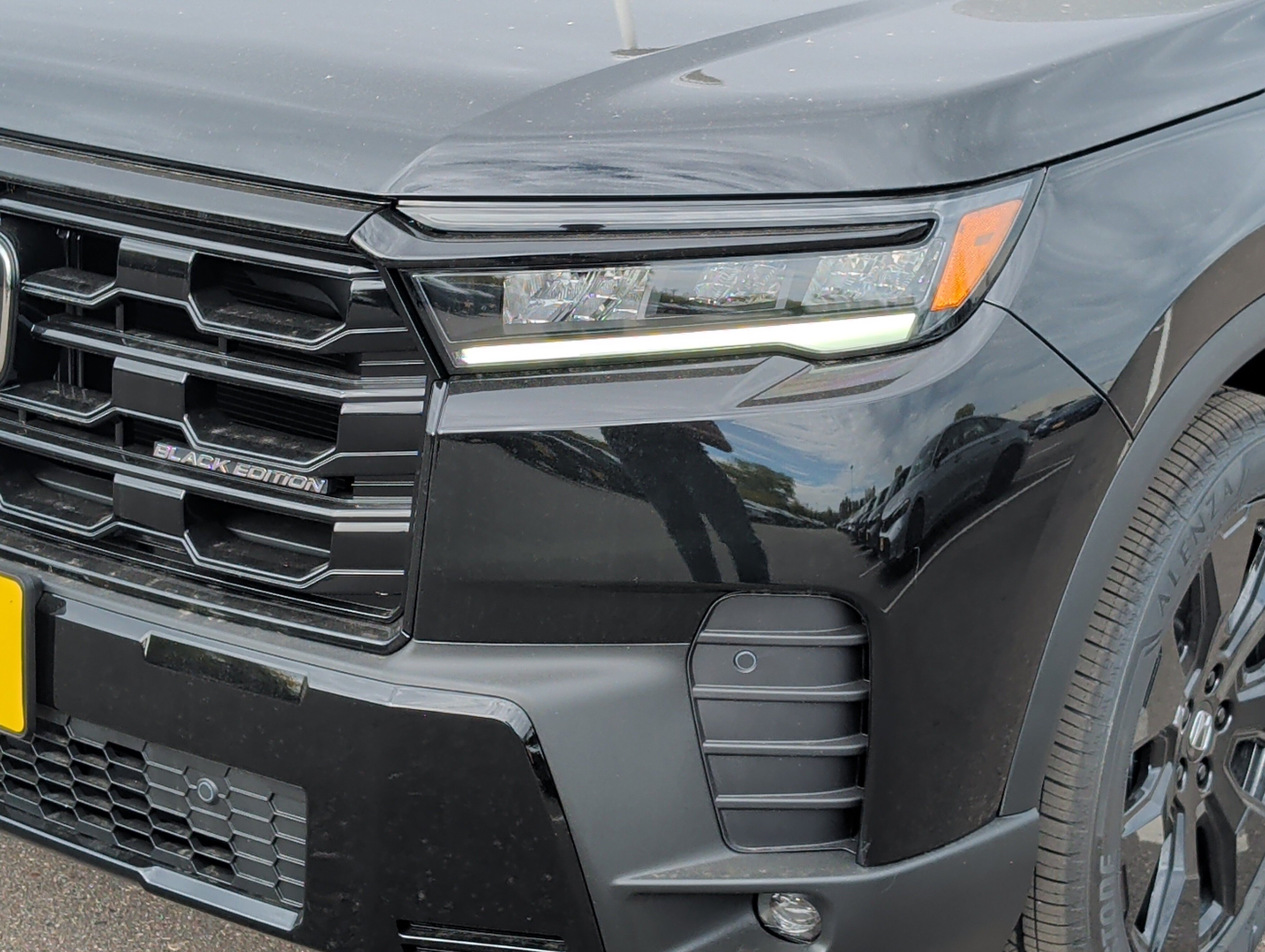 New 2026 Honda Pilot Black Edition image 10