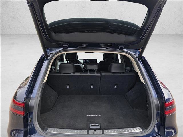 Used 2022 Genesis GV70 2.5T w/ Advanced Package image 26