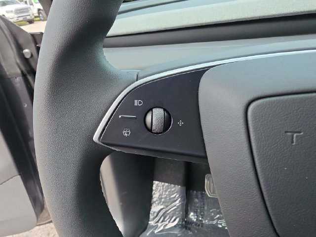 Used 2026 Tesla Model Y 2WD image 20